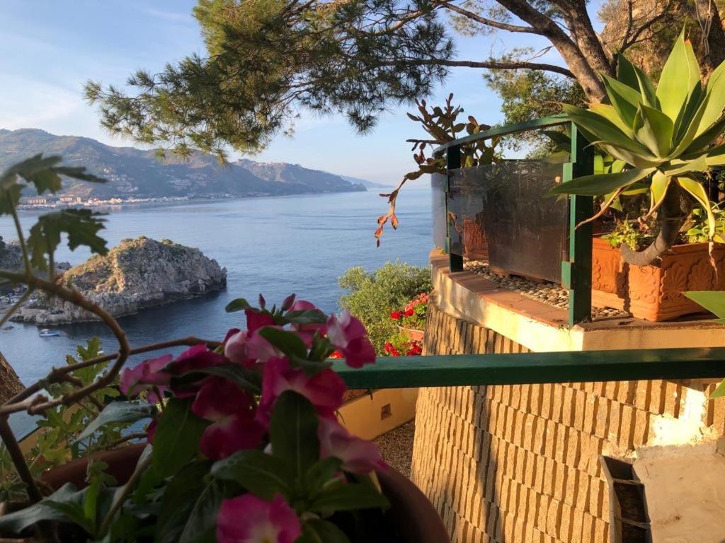Terrazza Isola Bella Taormina Villa Exterior photo